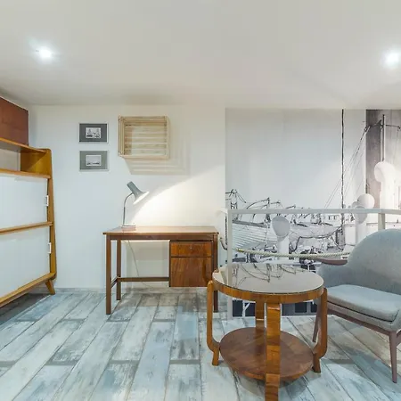 Gumbo Luxury Duplex 아파트