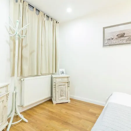 Gumbo Luxury Duplex * 부다페스트
